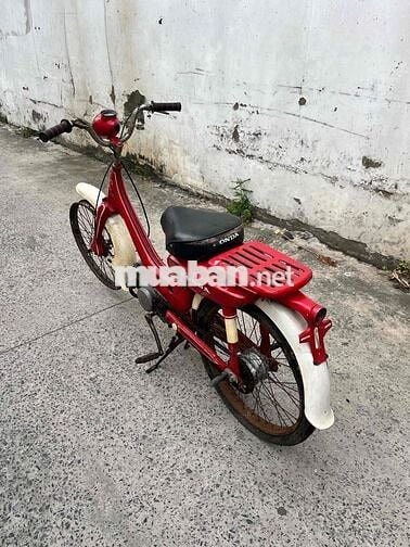 xe Cổ Pc 50cc , giá 2tr8 máy còn hơi , trưng bày