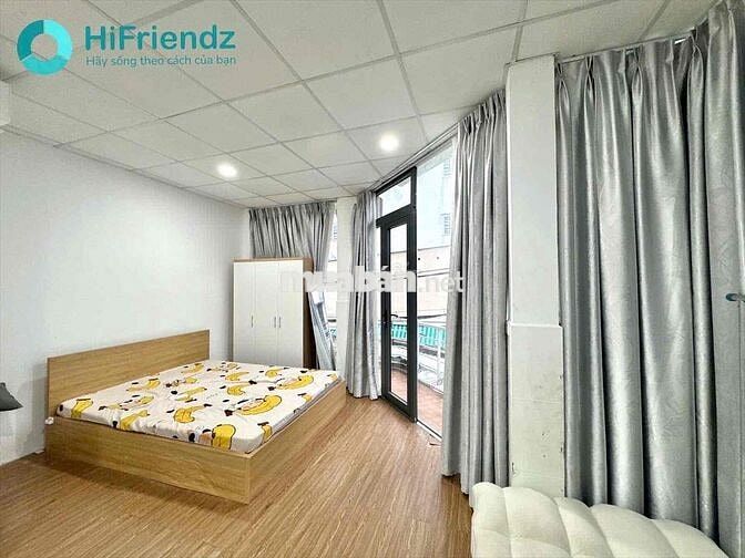 CHDV Ban Công - Full Nội Thất - Miễn Phí Xe Sát Cầu Nguyễn Văn Cừ