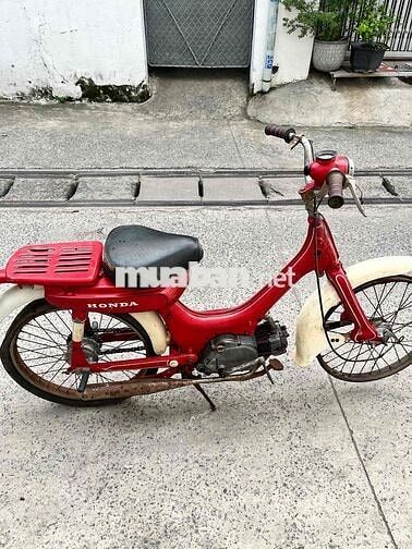 xe Cổ Pc 50cc , giá 2tr8 máy còn hơi , trưng bày