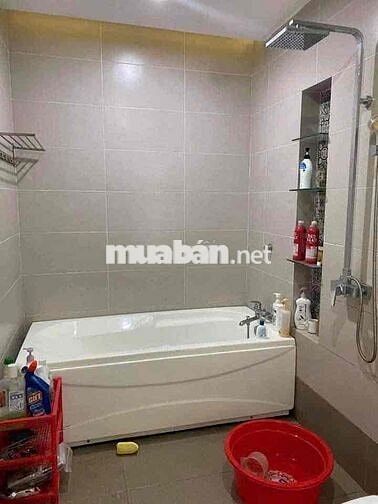 272 CHO THUÊ NHÀ NGUYÊN CĂN CÓ SÂN VƯỜN, ĐẬU Ô TÔ, FULL NỘI THẤT