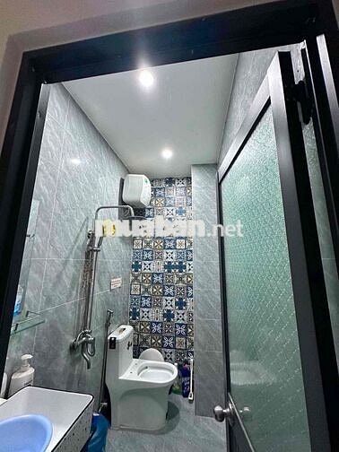Cho thuê nhà 3 tầng kiệt Bế Văn Đàn 3 P/ngủ,3wc Full nội thất