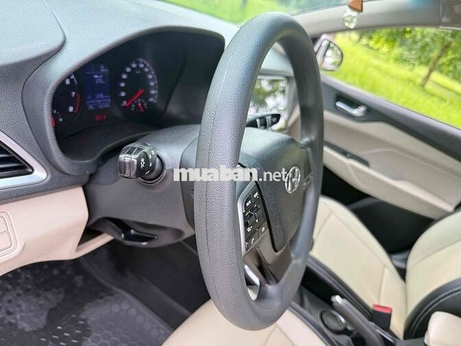 Hyundai Accent 2023 Trắng Số sàn 63000 km