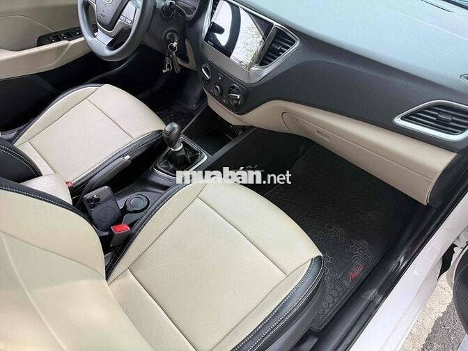 Hyundai Accent 2023 Trắng Số sàn 63000 km