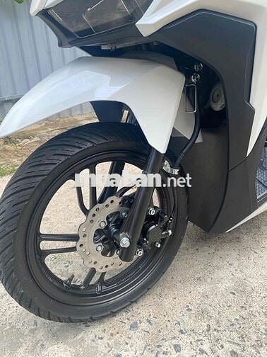 Honda Vario 150 khoá smk Trắng Đời 2020