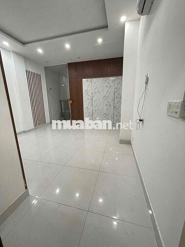 🏢 CHO THUÊ MẶT BẰNG TRỆT PHÍA TRƯỚC – CITYLAND PARK HILLS