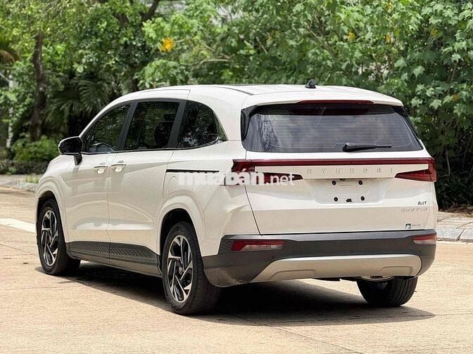 Hyundai Custin 2.0T cao cấp 2023
