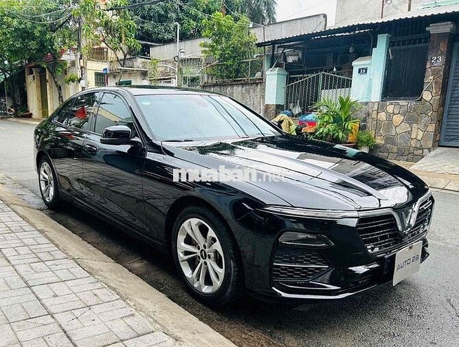 VINFAST Lux A Base 2021 - 62.000 km