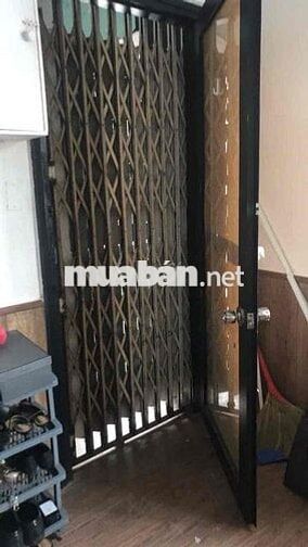 Cho thuê phòng 20 m2 có gác trung tâm quận 3 phường 5 tầng 2 có bancon