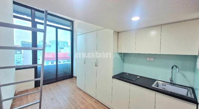 CHDV CĂN GÓC NHỔN 6T THANG MÁY - 10P THU 40TR GIÁ GIẢM 9.X TỶ