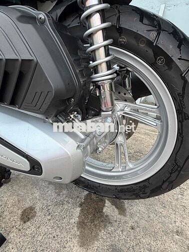 Honda SH160i 2026 Trắng Tự động 1237 km