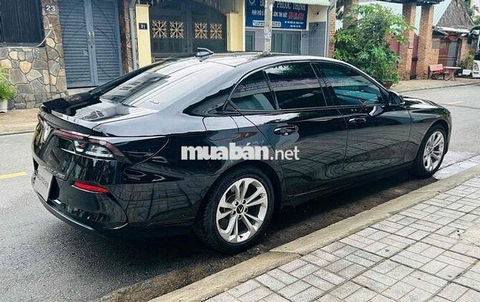 VINFAST Lux A Base 2021 - 62.000 km