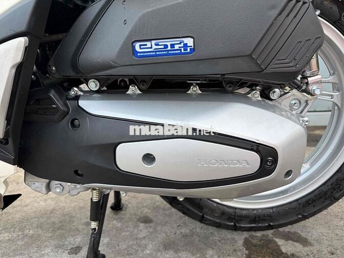 Honda SH160i 2026 Trắng Tự động 1237 km