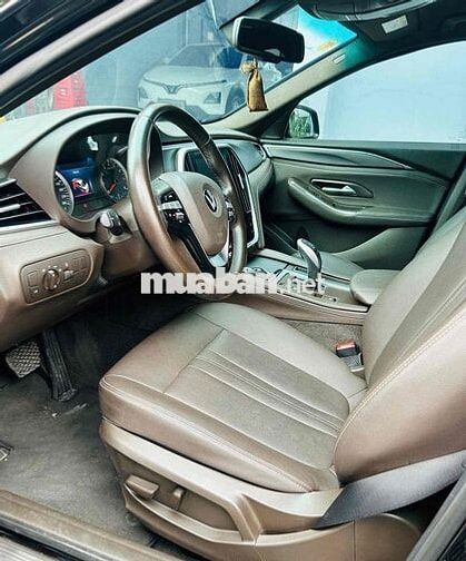 VINFAST Lux A Base 2021 - 62.000 km