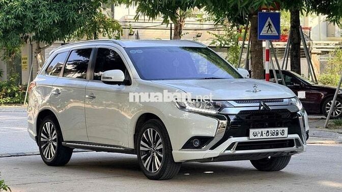 Mitsubishi Outlander 2.0 CVT 2022 Trắng 60000 km