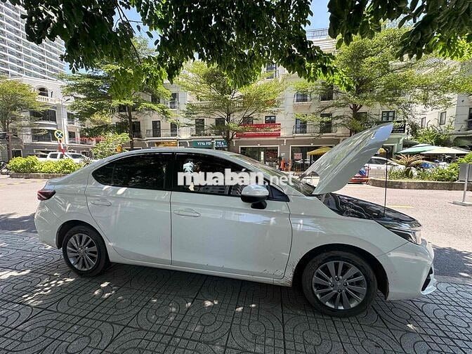 Honda City G 2024 Trắng 5 chỗ