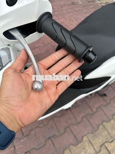 Góp 0 LS - Lead 2023 Trắng 2520km -BS 29 chính chu