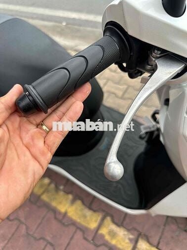 Góp 0 LS - Lead 2023 Trắng 2520km -BS 29 chính chu