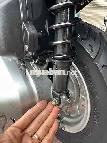 Góp 0 LS - Lead 2023 Trắng 2520km -BS 29 chính chu