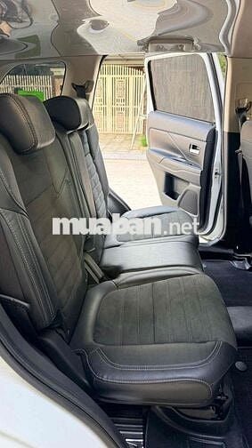 Mitsubishi Outlander 2.0 CVT 2022 Trắng 60000 km