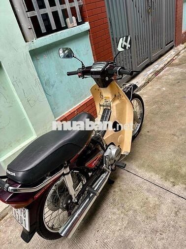 Honda Dream Thái Nâu