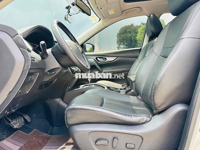 Nissan X-Trail 2.5 Premium 4WD model 2019