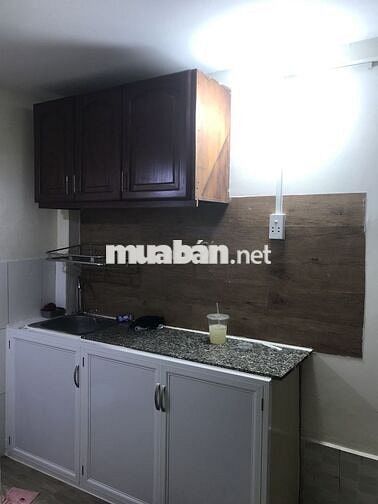 Chủ cho thuê ng căn DT:3x5 giá 3tr/thg ,lầu ,HBC,TĐ