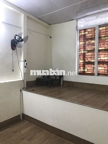 Chủ cho thuê ng căn DT:3x5 giá 3tr/thg ,lầu ,HBC,TĐ