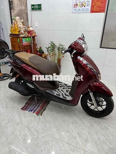 Honda Lead 125 2018 màu Đỏ đô