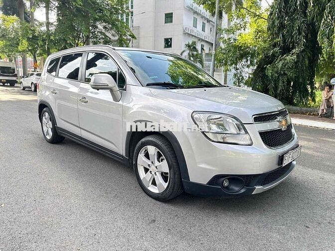 Chevrolet Orlando AT 2016 1.8 bản Full Bạc