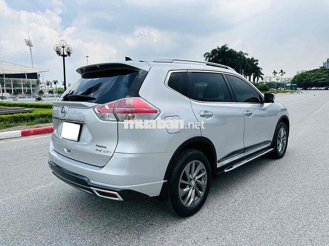 Nissan X-Trail 2.5 Premium 4WD model 2019