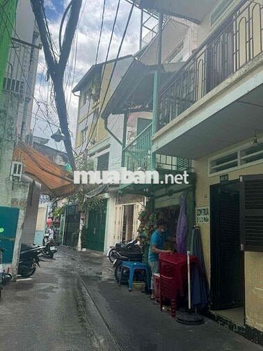 nhà riêng 2 tầng,  DTSD 52m2, hẻm chính ra Lý Thái Tổ ,