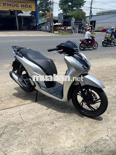 Honda SH 150 ABS Tự động Bạc đen bán trả góp