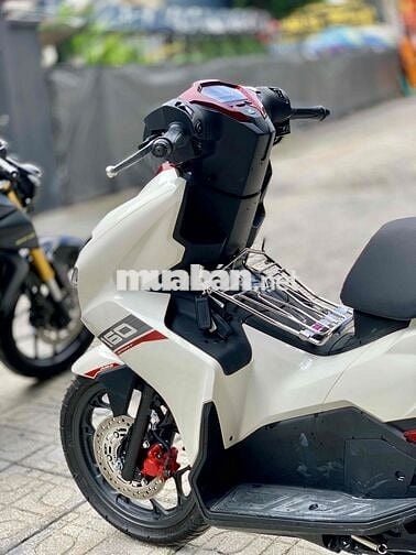 Honda Air Blade 160 ABS 2026 Trắng Đỏ Odo 200km