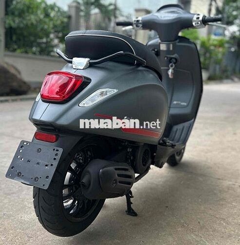 Piaggio Vespa Sprint 125 ABS 2024 Xám 450 km