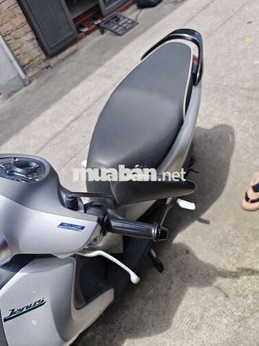 Yamaha Janus 2025 Xám bạc