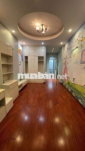 🏡 Nhà Đẹp Lâm Hạ - Ô Tô Vào Nhà - 4 Tầng 3PN - Chỉ 17 Triệu/Tháng!