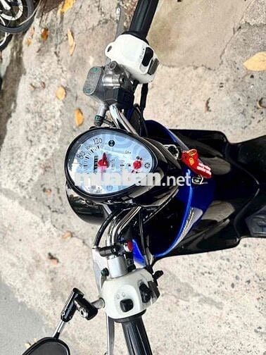 Yamaha Mio Classico Xanh, Đen phuộc YSS