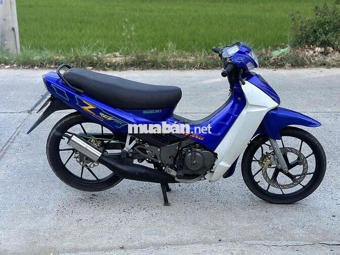 Suzuki Xipo Xanh trắng