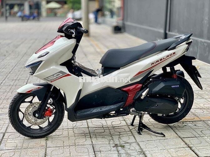 Honda Air Blade 160 ABS 2026 Trắng Đỏ Odo 200km