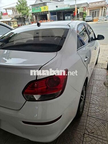 Kia Soluto 2022 Trắng Tự động Ghế da