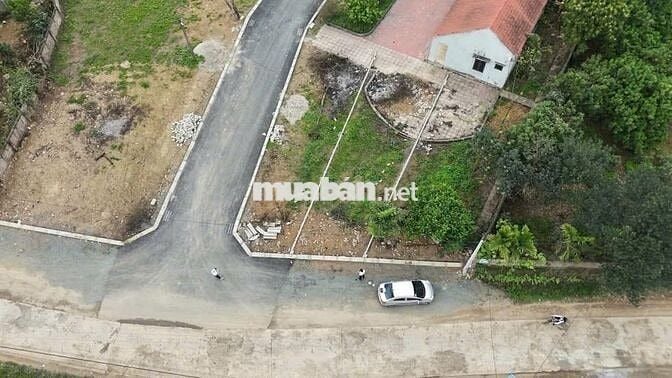Đất đẹp loanh quanh hơn 2 tỷ tại nhuận trạch - lương sơn - hòa bình