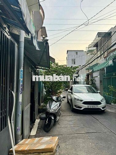 Cho thuê nhà nguyên căn 2 tầng, hẻm xe hơi, 2PN – Dọn vào ở ngay!