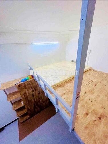 Cho thuê phòng có Gác. Đường Ký Con. Phường 7. Q. Phú Nhuận
