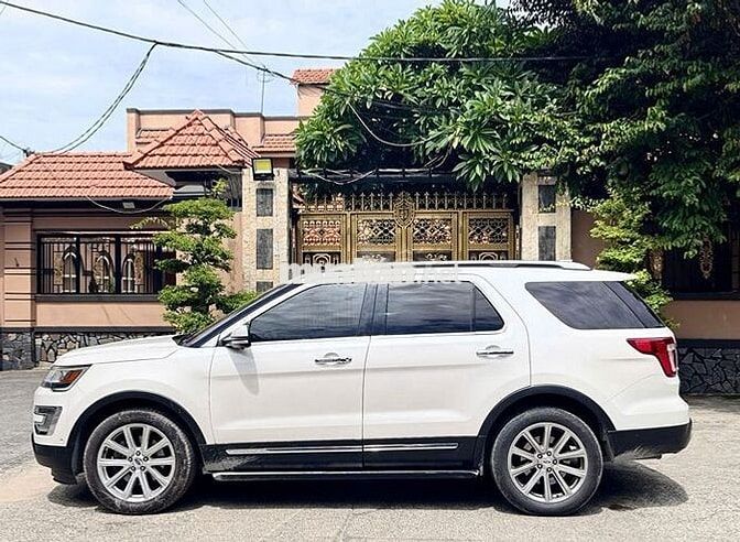 Ford Explorer 2017 XE NHẬP KHẨU THÊM NHIỀU OPTION