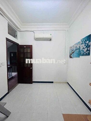 Cho thuê phòng có Gác. Đường Ký Con. Phường 7. Q. Phú Nhuận