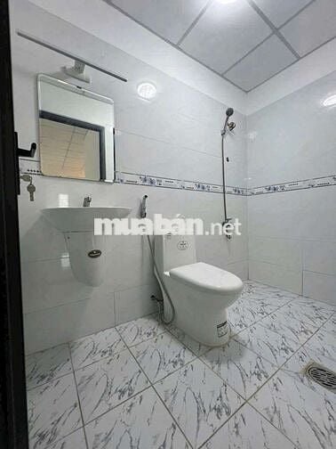 CHO THUÊ NHÀ TRỆT 2 LẦU KDC HỒNG LOAN GẦN BX TRUNG TÂM CẦN THƠ 2KM