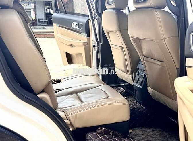 Ford Explorer 2017 XE NHẬP KHẨU THÊM NHIỀU OPTION