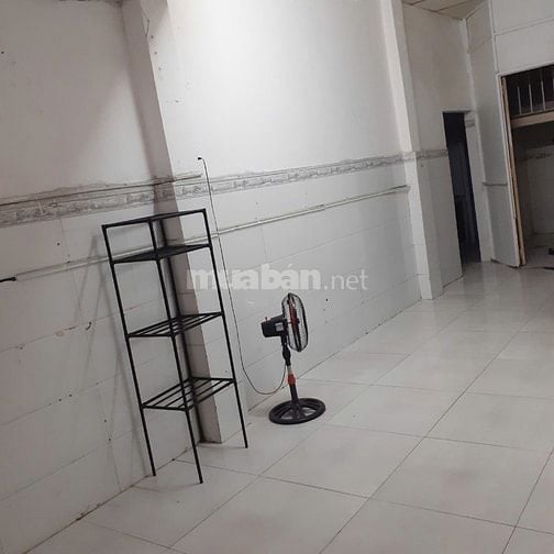 CHO THUÊ NHÀ MẶT BẰNG MT ĐƯỜNG 100 BÌNH THỚI, P.14, Q.11, 7TR.