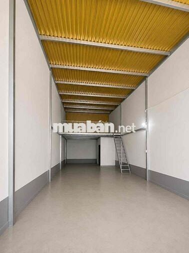 Cho thuê nhà cấp 4, có gác kiên cố tiện làm kho. DT 5x20m. Giá 13tr/th