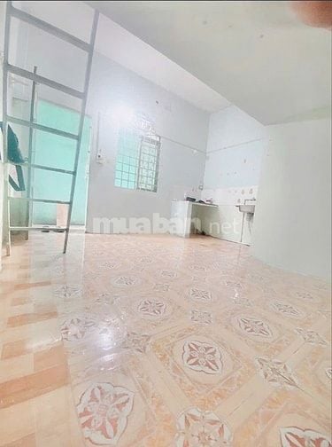 Phòng trọ sv 2.8tr có gác máy lạnh toilet riêng